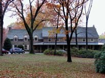 Abington Mtghse in the fall